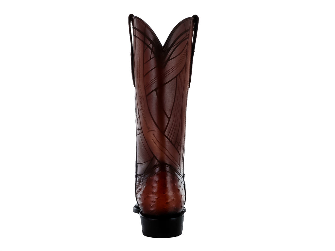 Bota vaquera de cuero color miel con textura rugosa y suela negra, marca Cuadra.