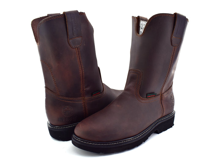Par de botas Roper de cuero color chocolate con suela negra.