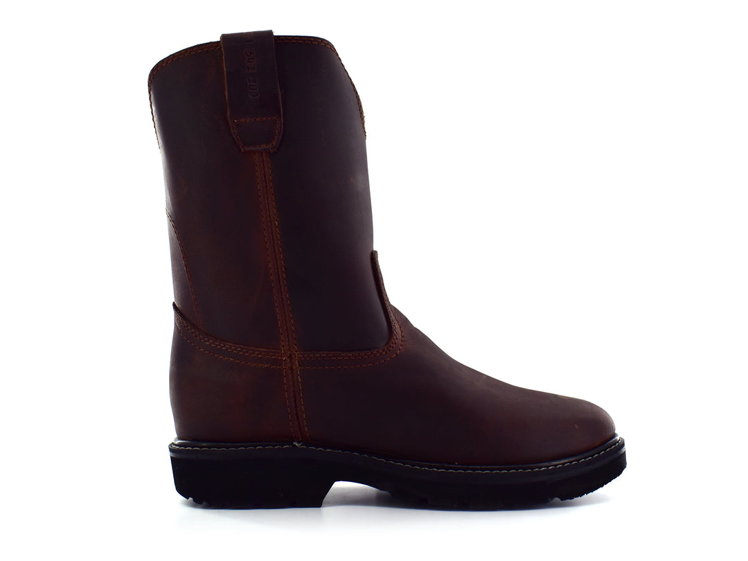 Par de botas Roper de cuero color chocolate con suela negra.