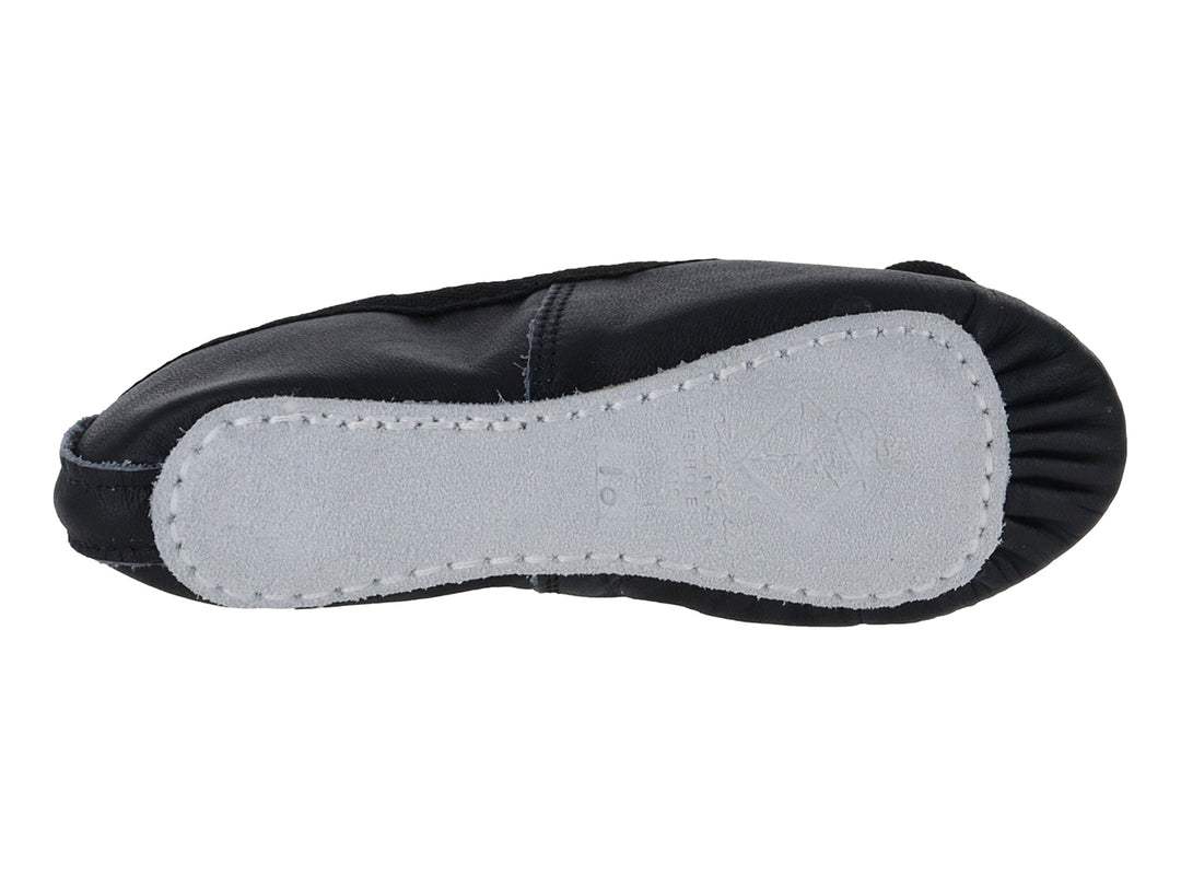 Zapatilla de ballet color negro para niños con correa elástica en el empeine.