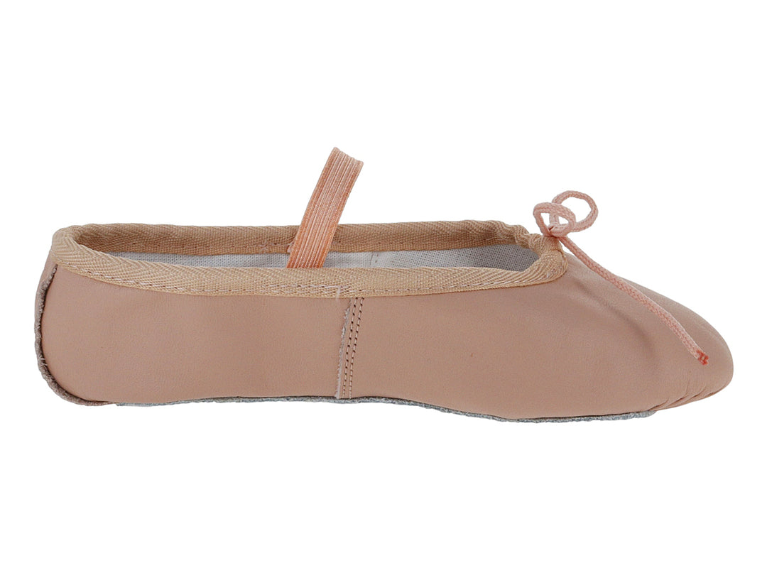 Zapatilla de ballet color rosa para niños con elástico en el empeine y cordón frontal.