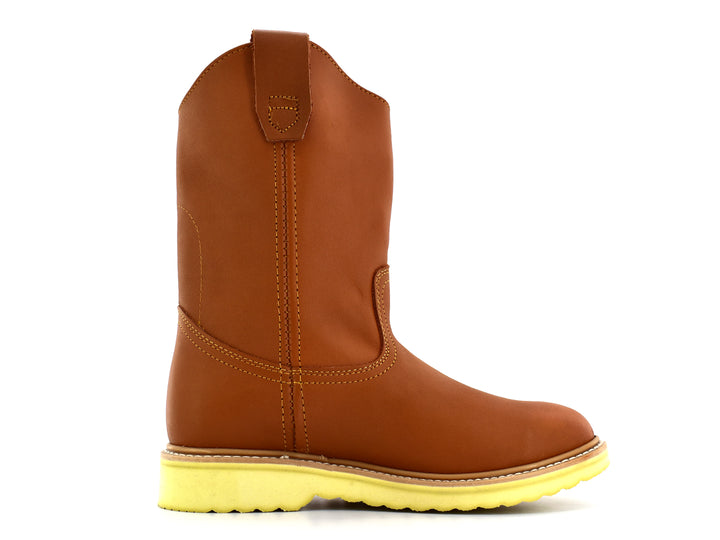 Bota de cuero color miel con suela amarilla gruesa, estilo western para hombre.