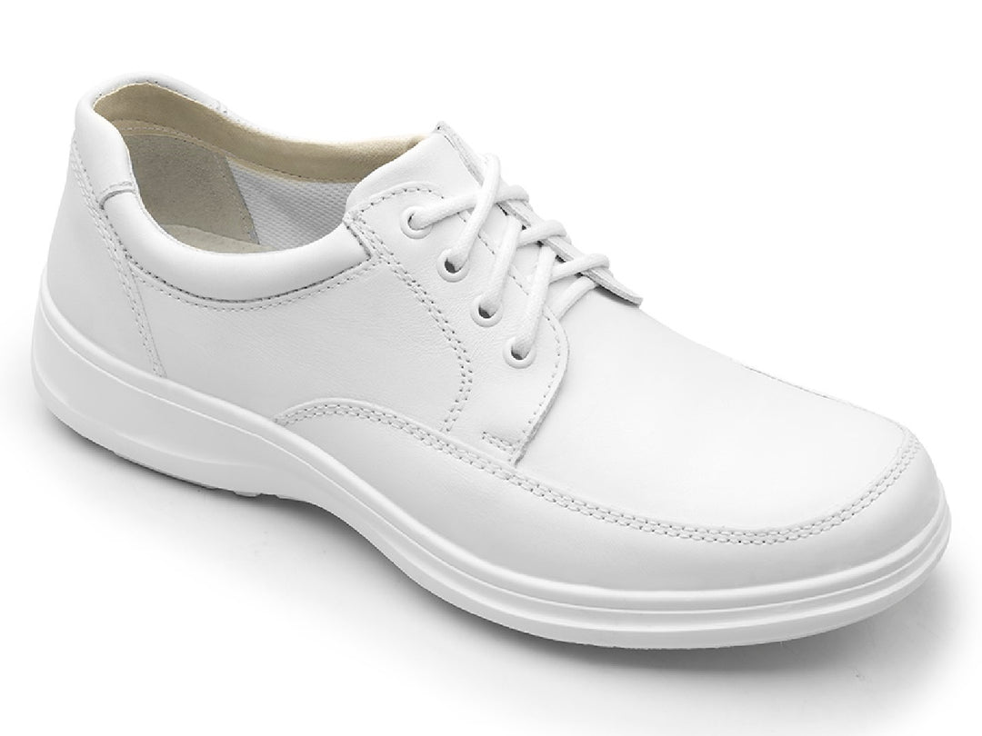 Zapato plano Flexi Kaiser para hombre en color blanco con agujetas.