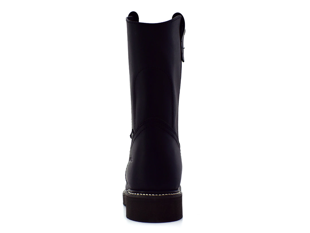 Bota de cuero color negro estilo western con acabado mate y suela gruesa sobre fondo blanco.