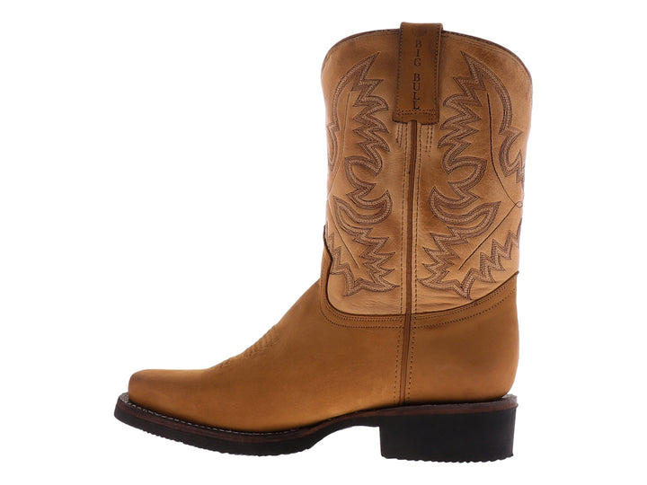Bota vaquera Israel Boots modelo Texas Crazy en color tang con bordados decorativos y suela negra.