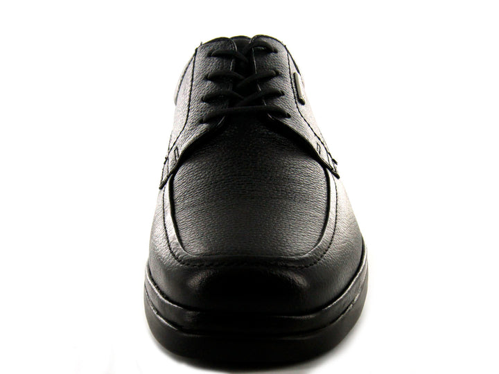 Zapato casual de cuero negro con agujetas y suela cómoda para hombre.