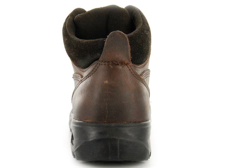Botas de trabajo WORK POWER color chocolate con suela negra y cordones.