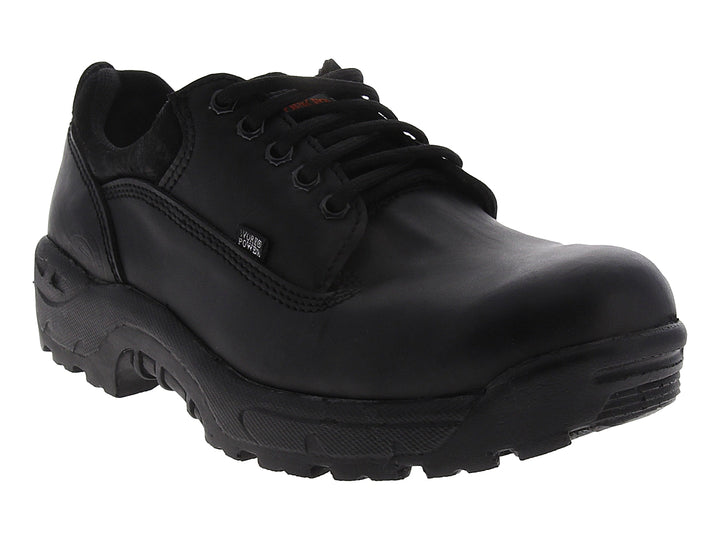 Zapato de trabajo negro de la marca Work Power con cordones y suela resistente.