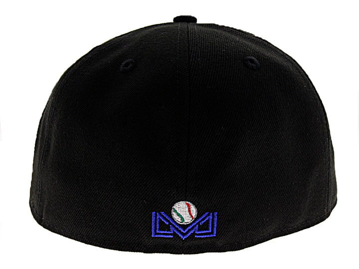 Gorra de béisbol New Era color negro con logotipo TC bordado en color púrpura y dorado.