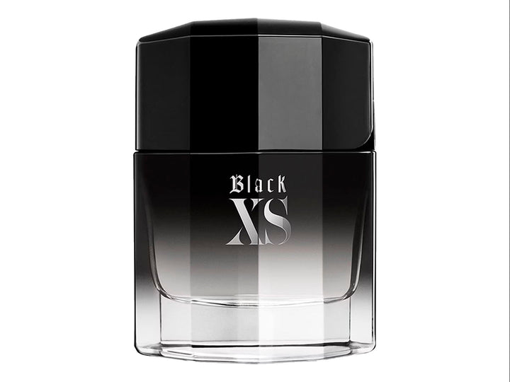 Perfume Paco Rabanne Black XS para hombre con botella de vidrio negro degradado y caja negra.