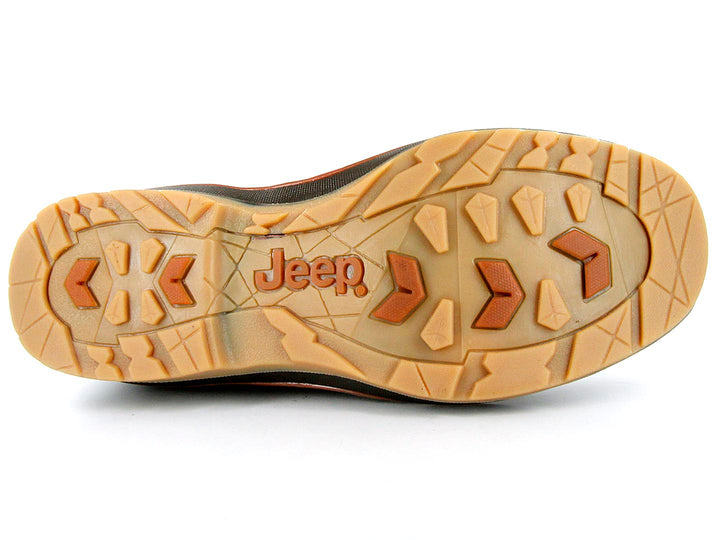 Bota Jeep color bronce con detalles en negro y suela robusta para hombre.