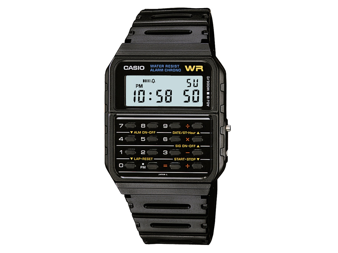 Reloj digital Casio negro con calculadora integrada y correa de resina.