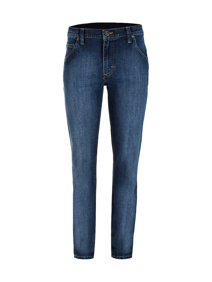 Jeans Lee para hombre en color azul índigo con corte ajustado.
