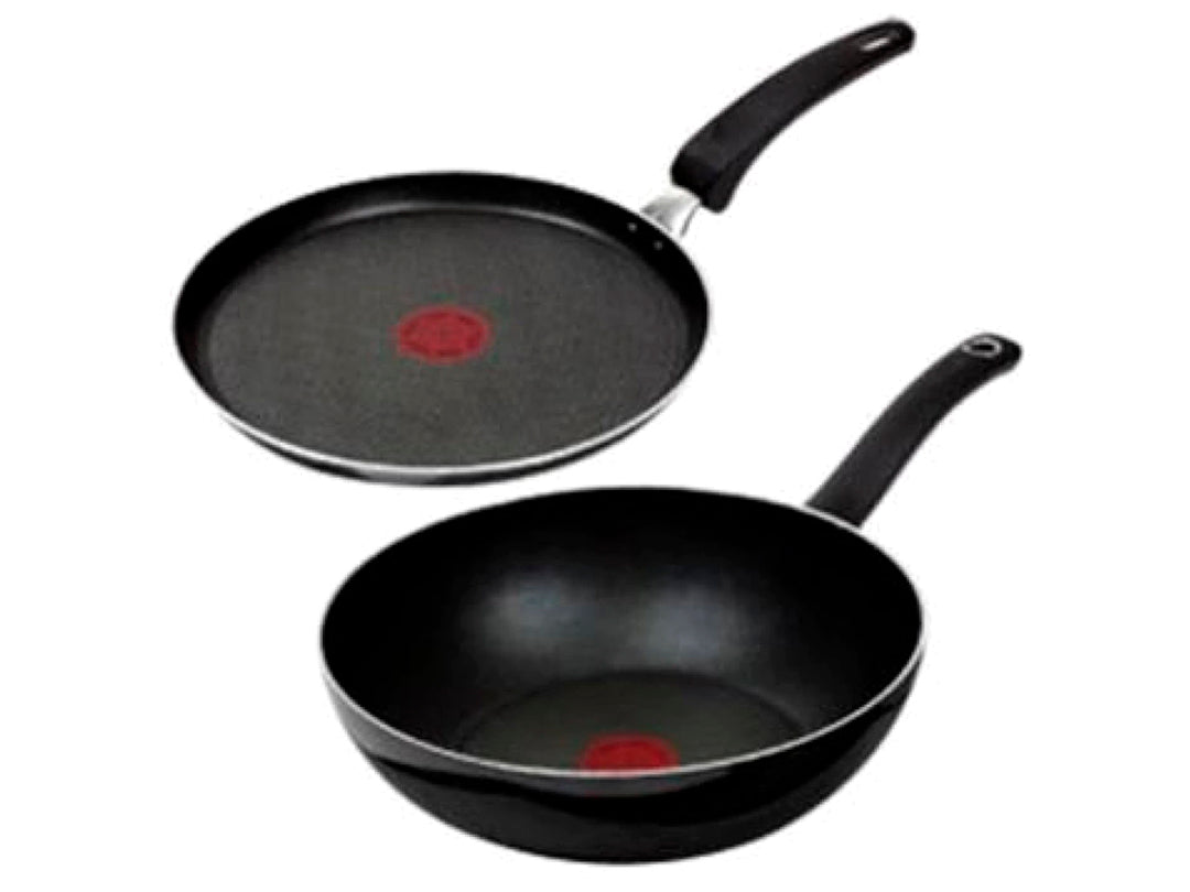 Set de sartenes T-fal negro compuesto por una crepera y un wok de 28cm.