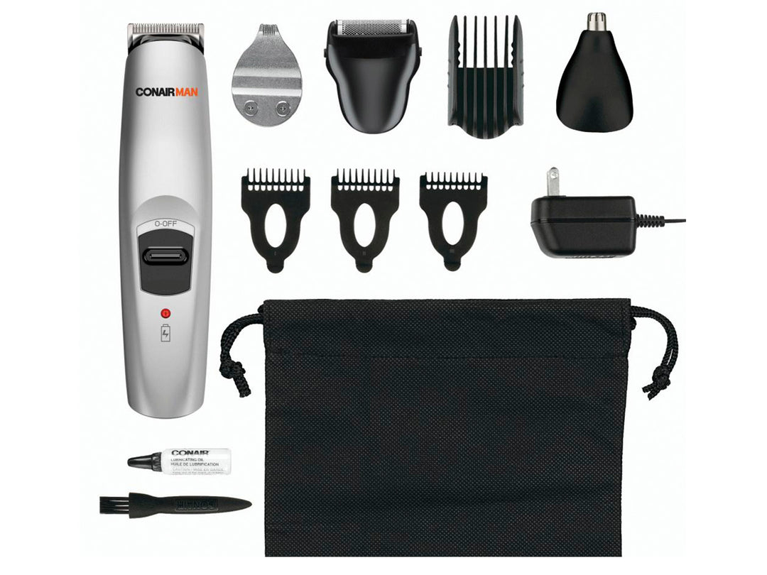 Kit de recortadora de barba Conair color plata con accesorios y estuche negro.