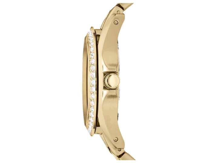 Reloj Fossil dorado con bisel decorado con cristales y correa de eslabones metálicos.