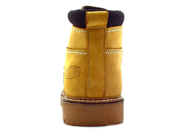 Bota Marco Delli modelo Kansas en color miel de cuero nobuck con suela robusta y cordones negros.
