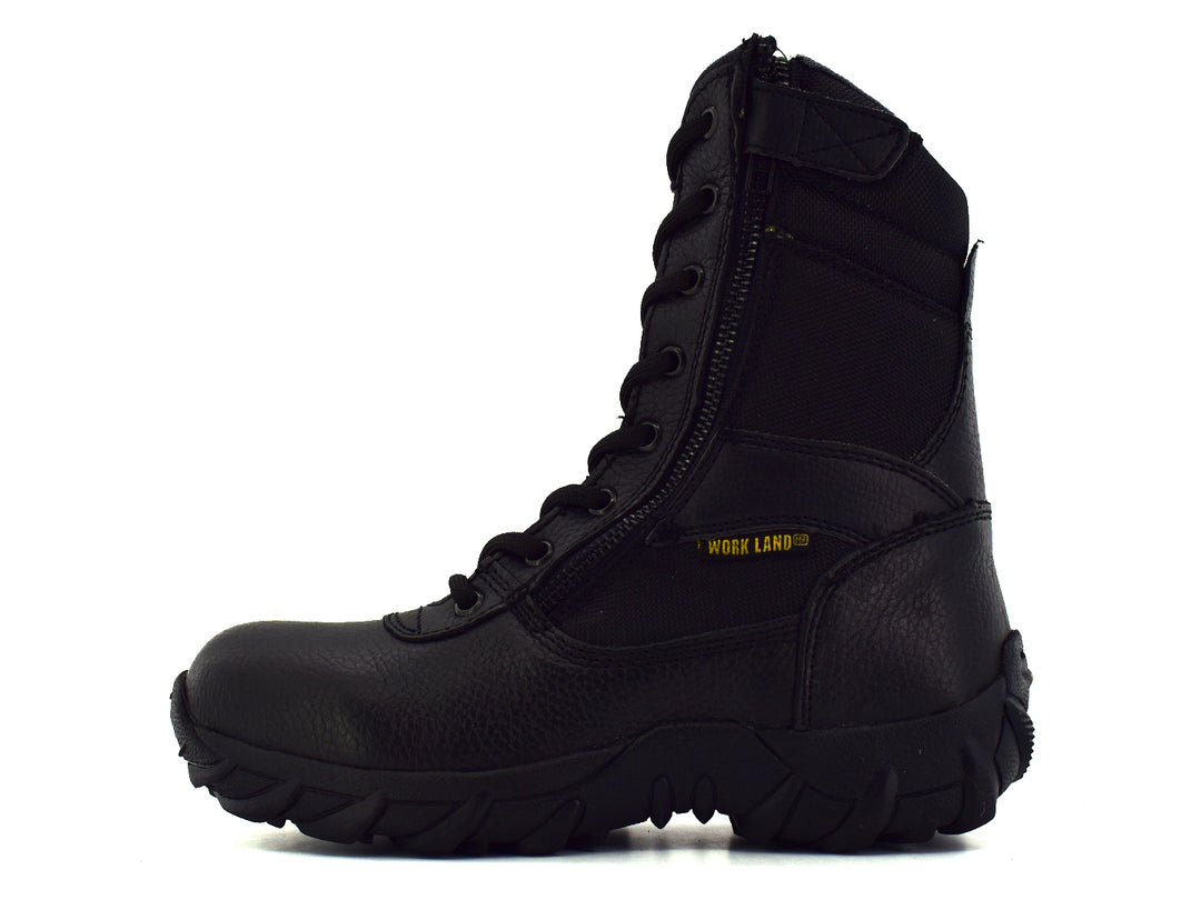 Bota táctica Marco Delli color negro de caña alta con suela robusta y cierre de cordones.