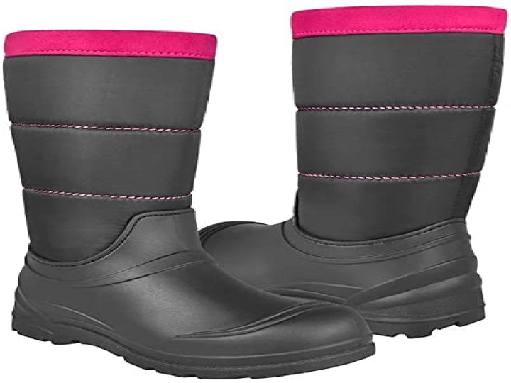 Botas negras para niña con borde superior y costuras en color fucsia.