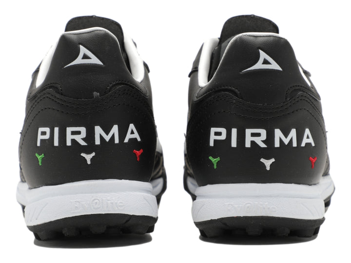Par de zapatos de fútbol Pirma Brasil en color negro con detalles y suela en color blanco.