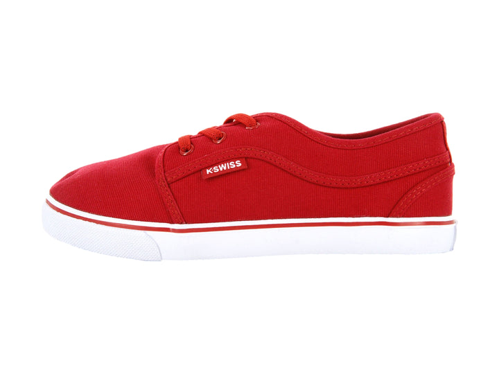 Tenis K-Swiss para niño en color rojo con suela blanca y cordones rojos.