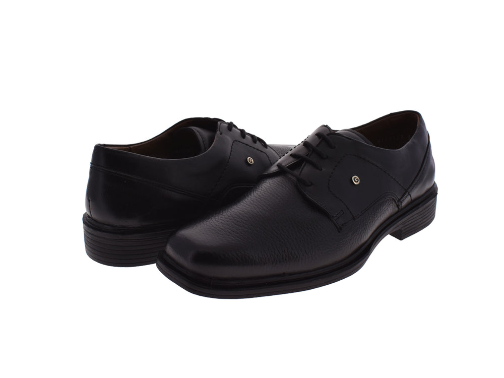 Zapato formal JARKING color negro de cuero con textura y agujetas, vista lateral sobre fondo blanco.