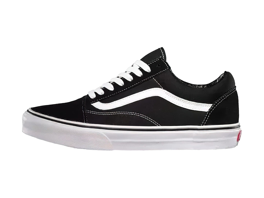 Tenis Vans Old Skool Negro con Blanco Unisex