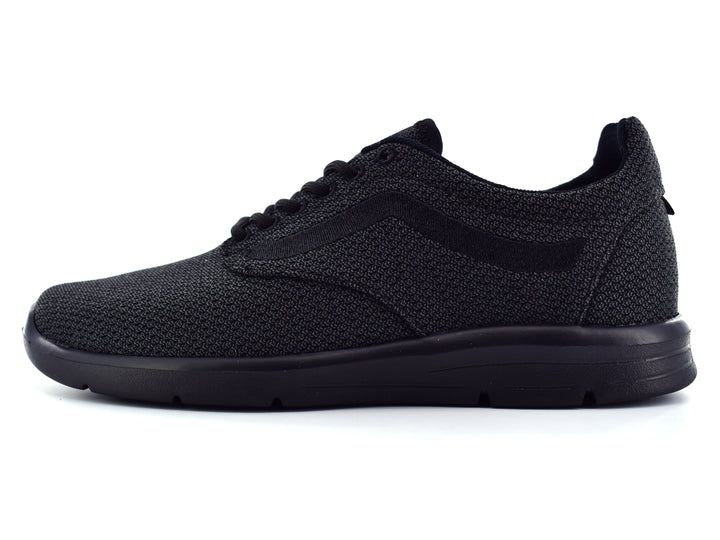 Tenis VANS ISO 1.5 color negro con tejido de malla y suela plana.