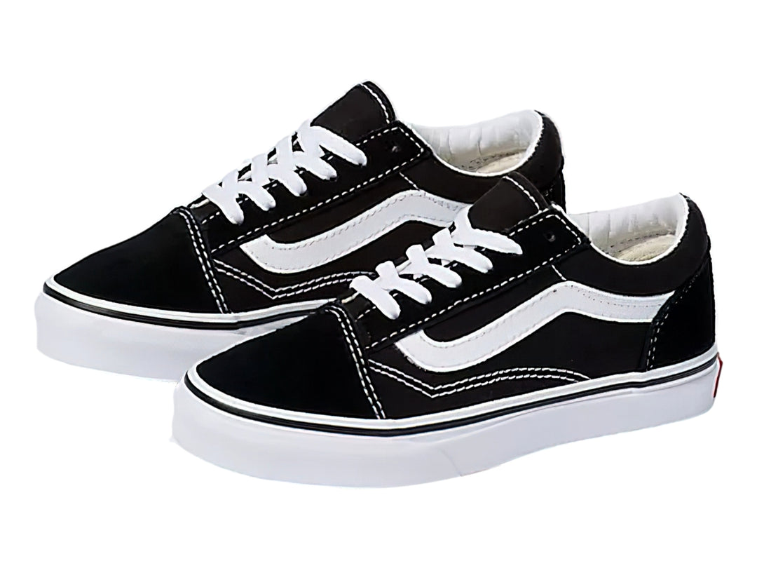 Tenis Vans Old Skool Negro con Blanco para Niño