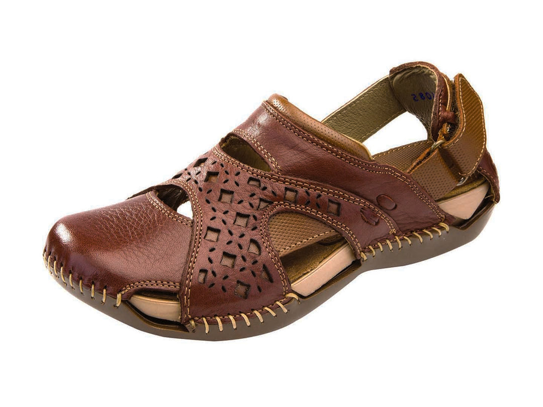 Sandalia Lobo Solo Ixtapa para mujer en color mahogany con detalles perforados y costuras visibles.