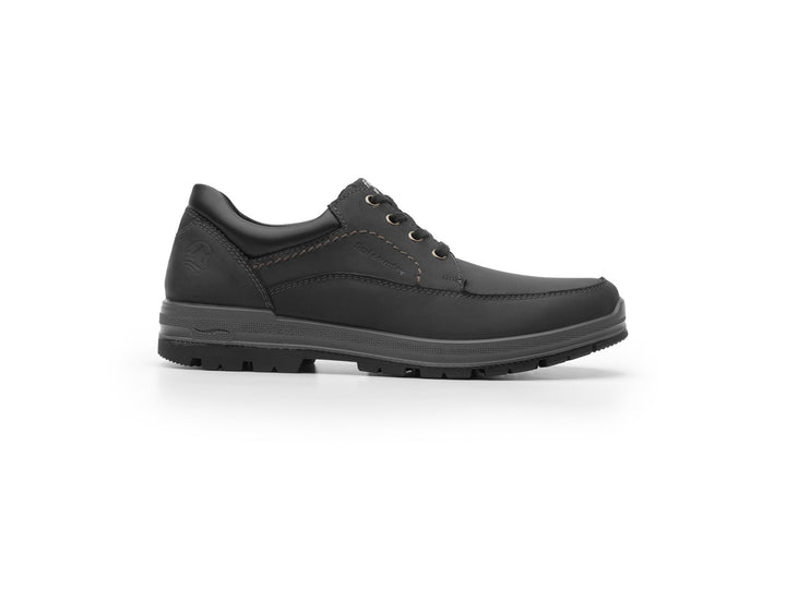 Zapato Flexi Killian Country para hombre en color negro, material de cuero y suela resistente.