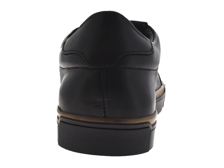 Tenis negros para hombre con agujetas y detalle marrón en la suela.