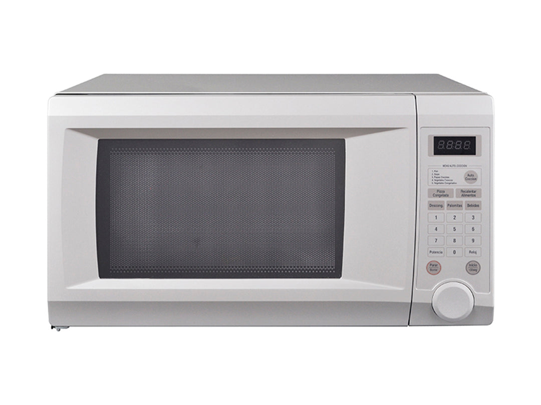 Microondas Daewoo color plata con panel de control digital y puerta de vidrio oscuro.