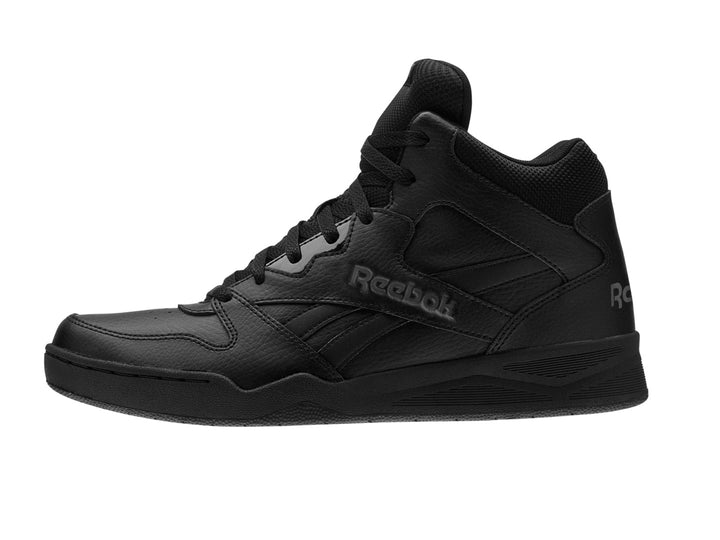 Tenis deportivos Reebok de corte alto en color negro.