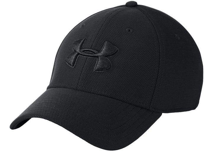 Gorra deportiva Under Armour de color negro con logotipo frontal bordado en el mismo tono.