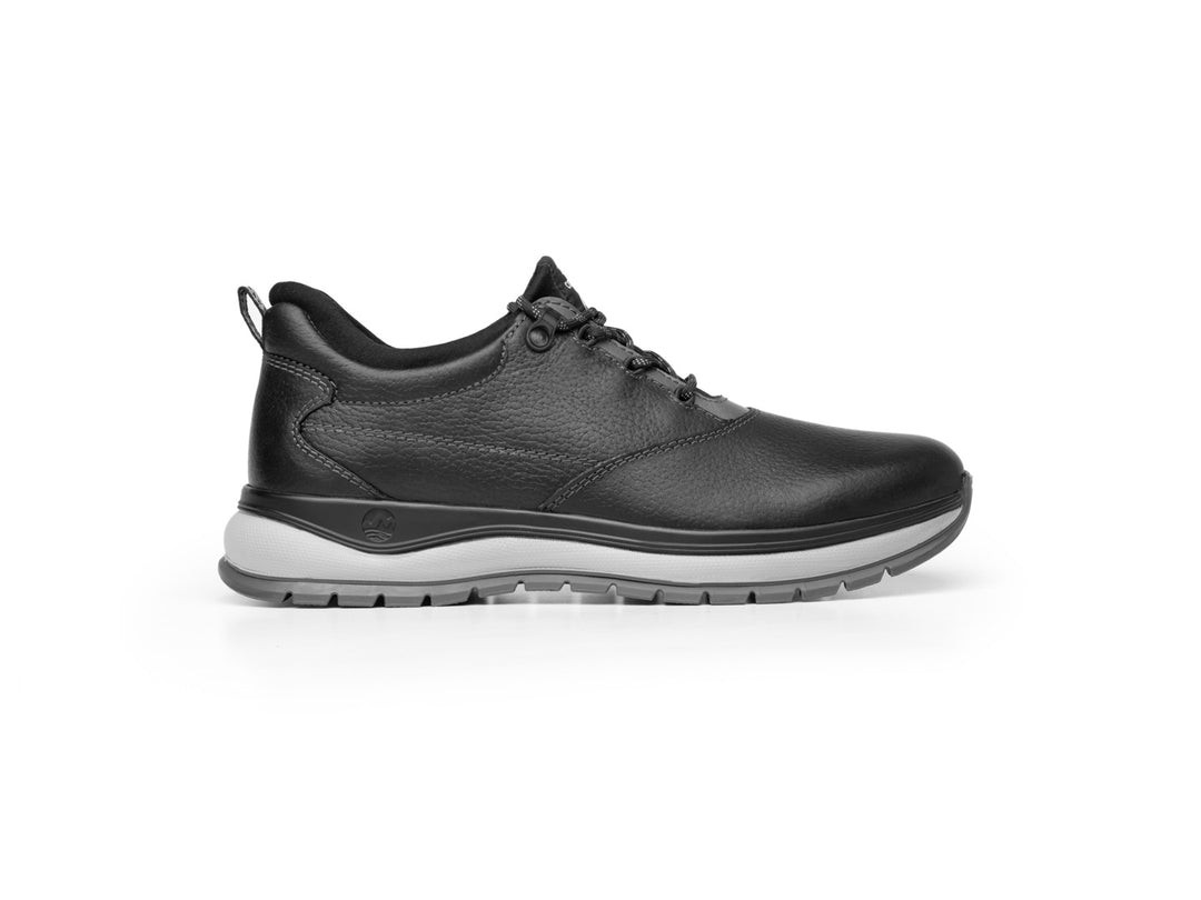 Botas negras Flexi Randall Country para hombre con suela gris y cordones.