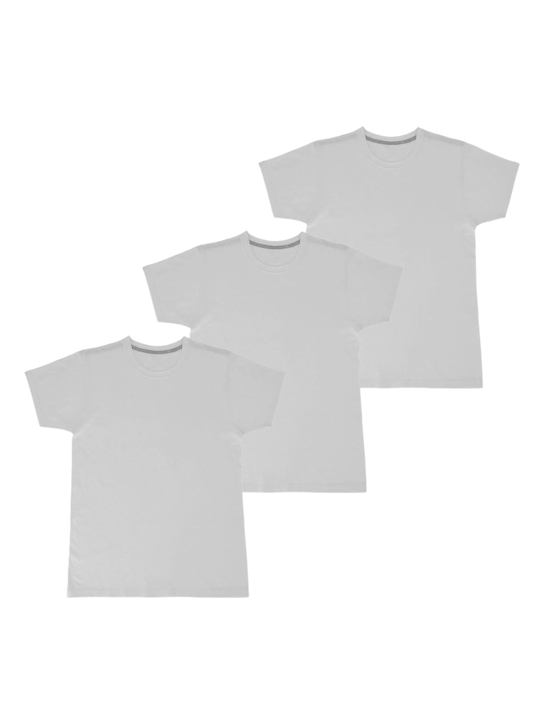 Paquete de tres camisetas blancas de manga corta y cuello redondo para niño.