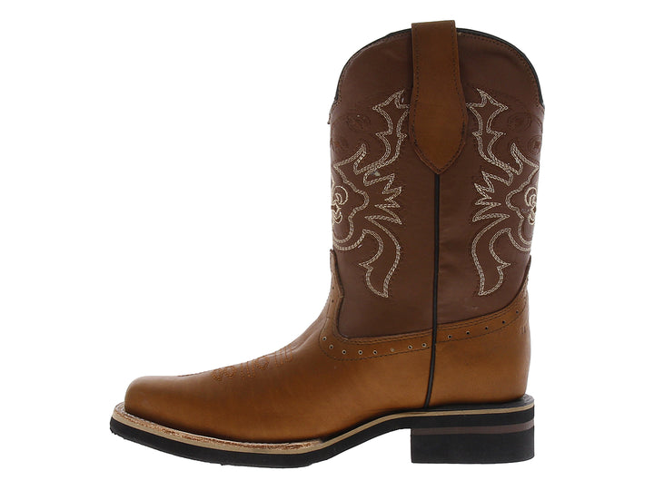 Bota vaquera para hombre de cuero color habana con bordados laterales y suela negra.