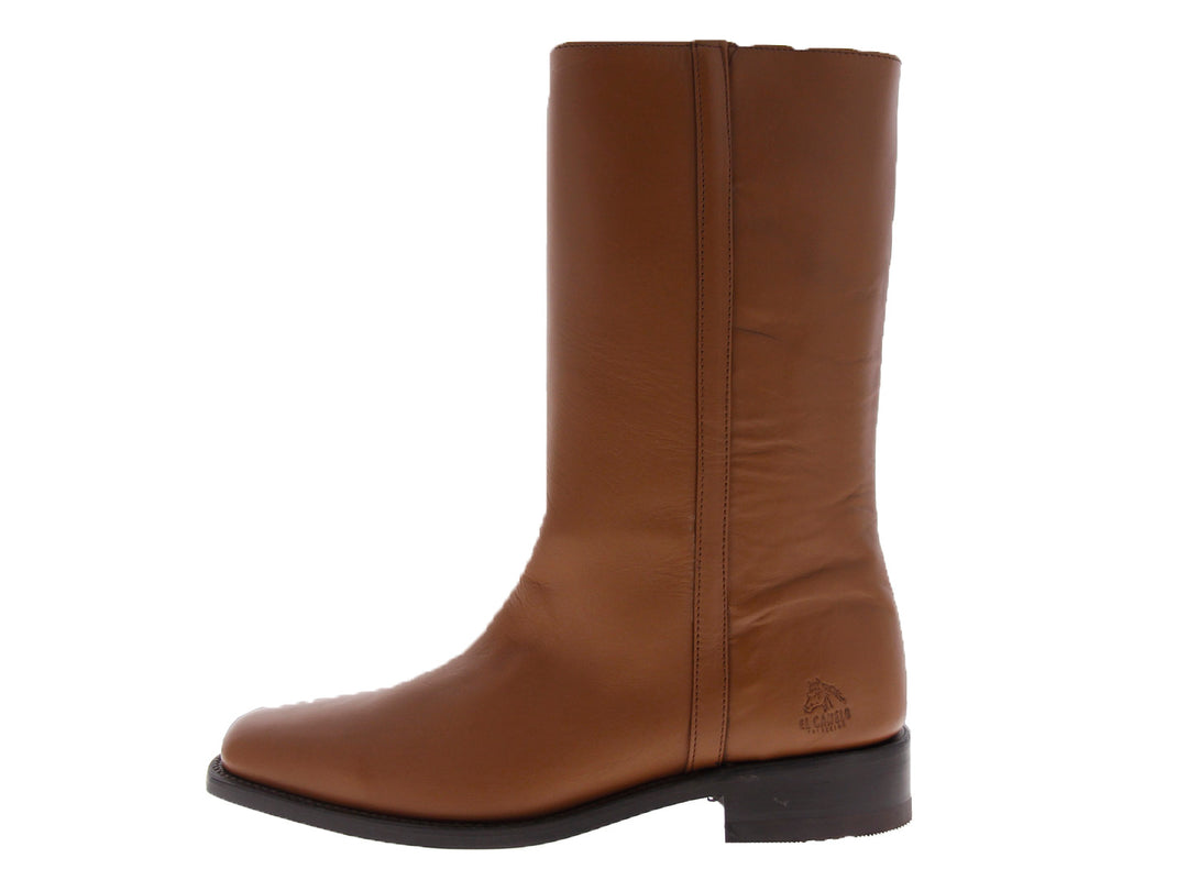 Botas Canelo Atlas para hombre en color maple, confeccionadas en cuero liso con suela negra.