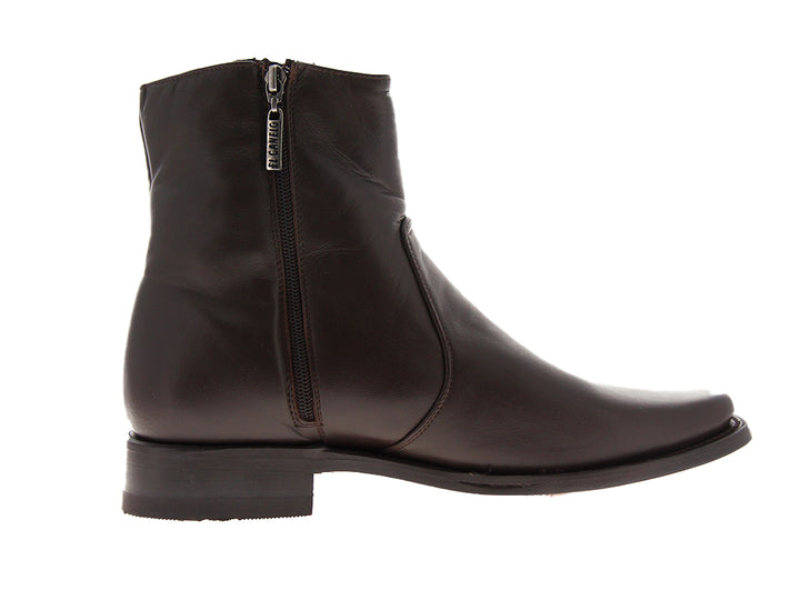 Botas de cuero color café oscuro para hombre con cierre lateral.