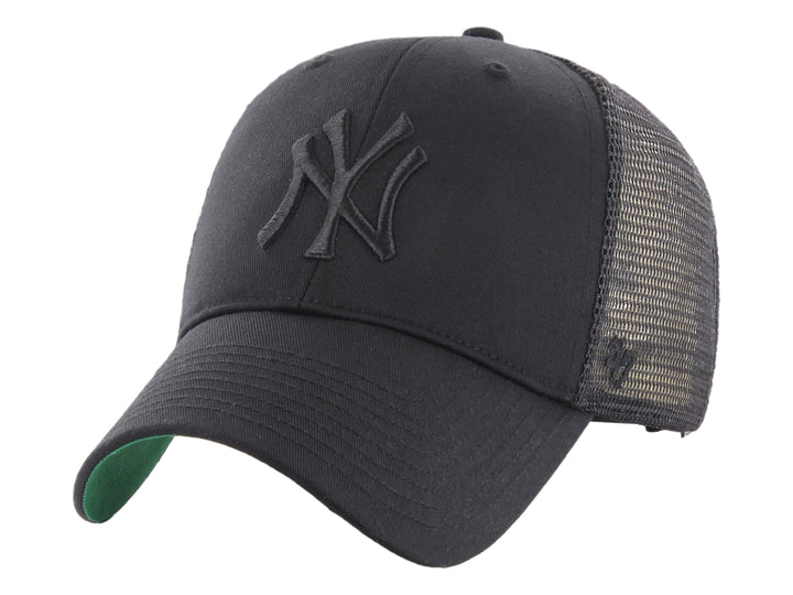 Gorra negra de béisbol 47 Brand con logo de NY Yankees y parte trasera de malla.