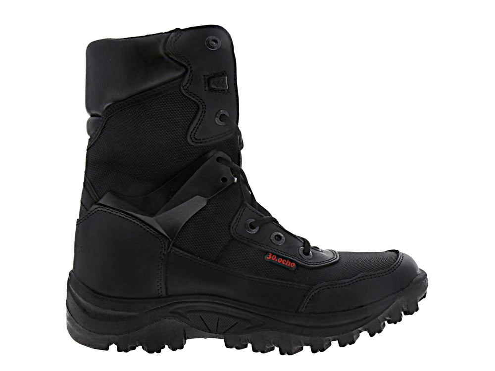 Bota Rombar color negro de caña alta con agujetas y suela robusta para actividades deportivas o tácticas.