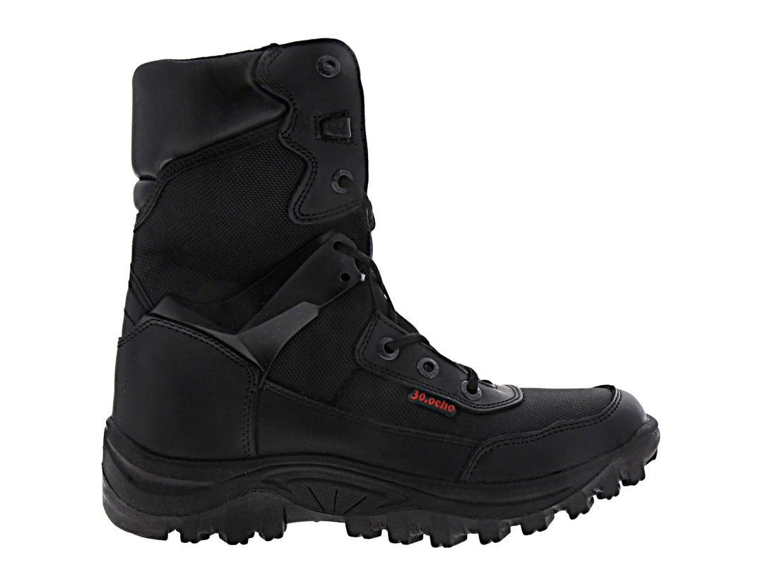 Bota Rombar color negro de caña alta con agujetas y suela robusta para actividades deportivas o tácticas.