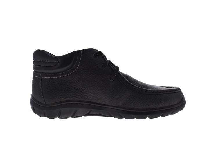 Zapato casual JARKING color negro de cuero con textura rugosa y cordones.