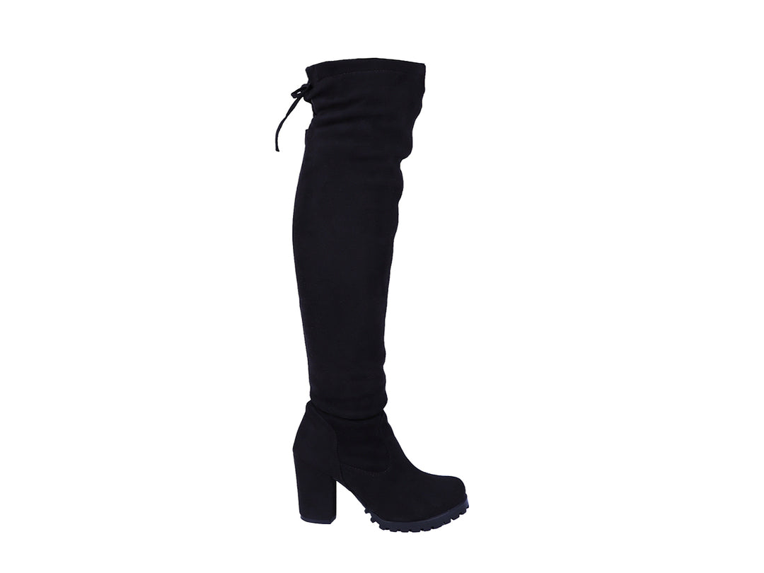 Botas altas color negro para mujer con tacón cuadrado y acabado mate.