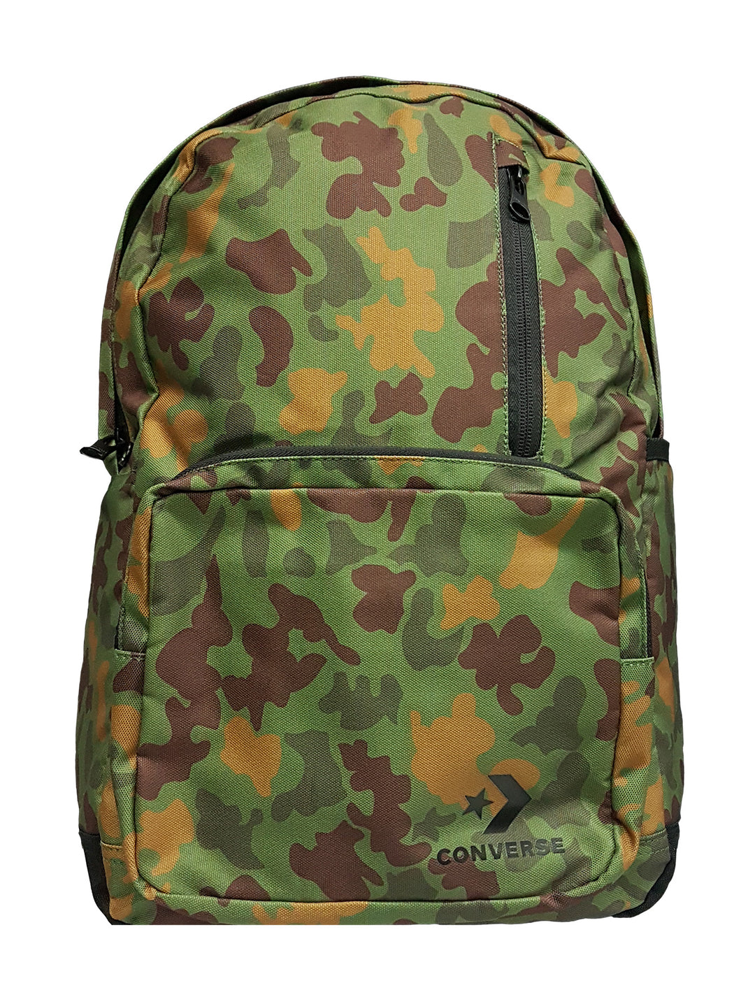 Mochila Converse con estampado de camuflaje en tonos verdes, marrones y beige.