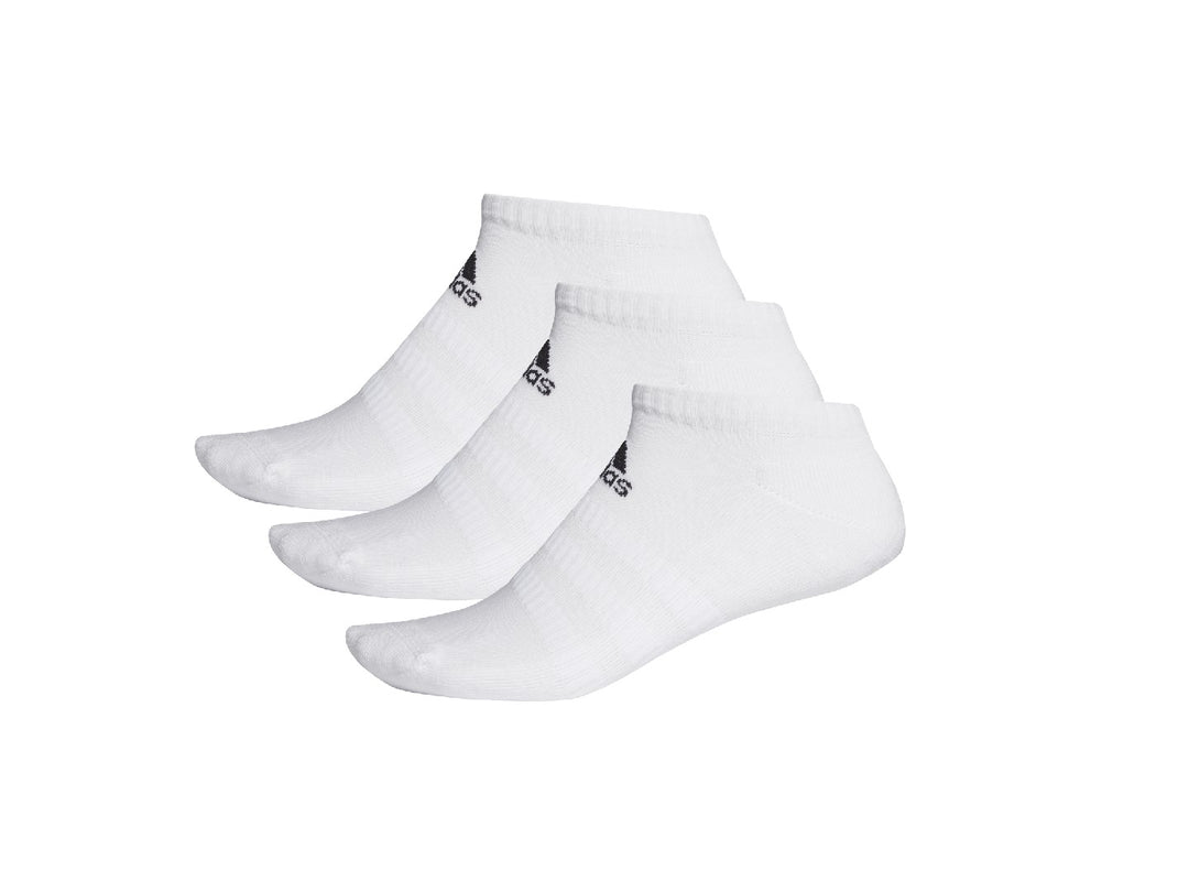 Paquete de tres calcetines cortos Adidas en color blanco.