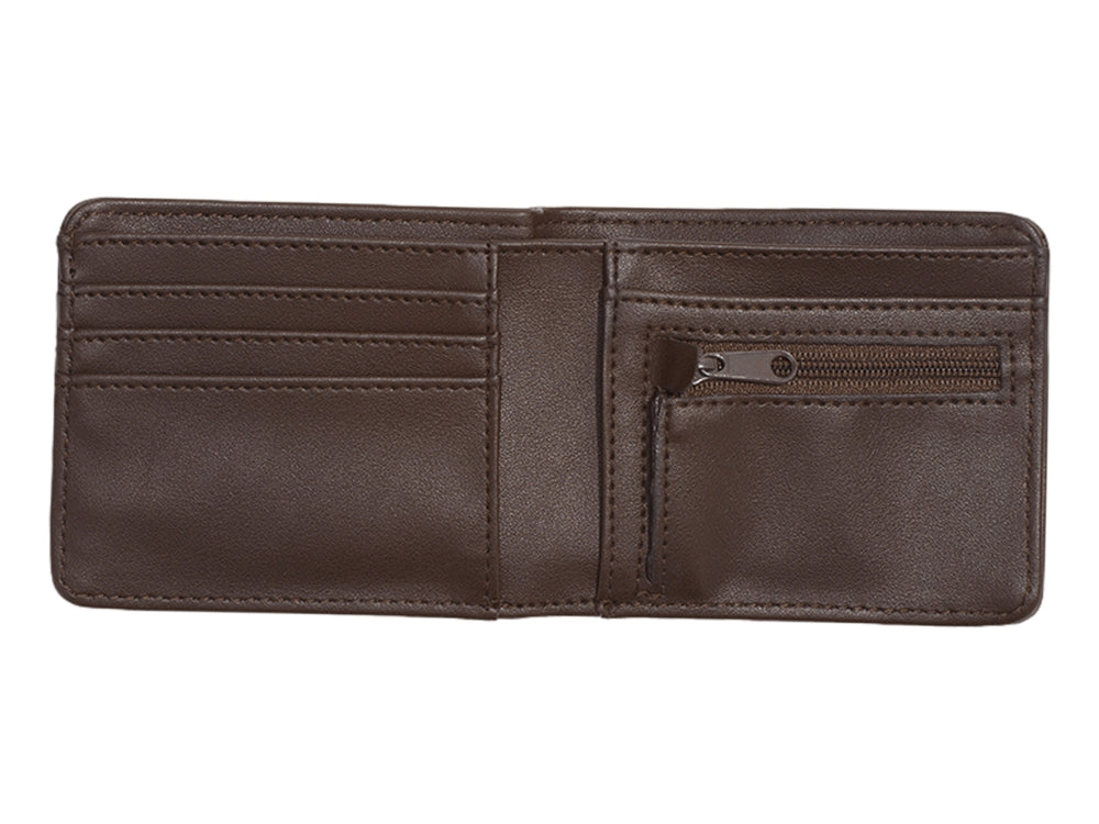 Billetera bifold de color marrón oscuro con logo de Vans grabado en relieve en la esquina inferior derecha.