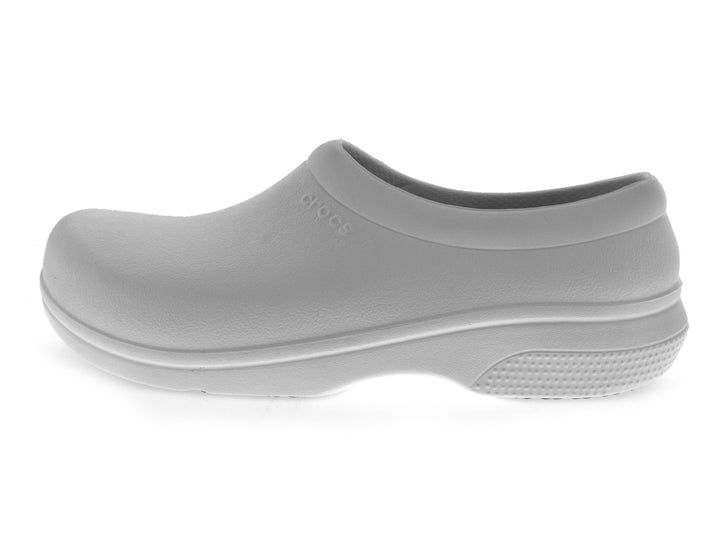 Par de zuecos Crocs On The Clock color blanco para hombre, estilo slip-on.