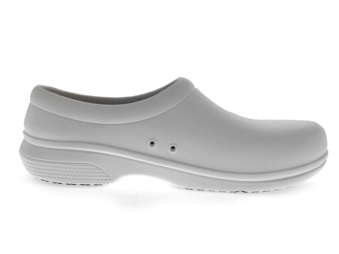 Par de zuecos Crocs On The Clock color blanco para hombre, estilo slip-on.